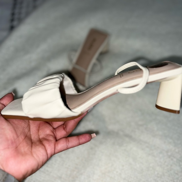 New - Picture 2 of 4